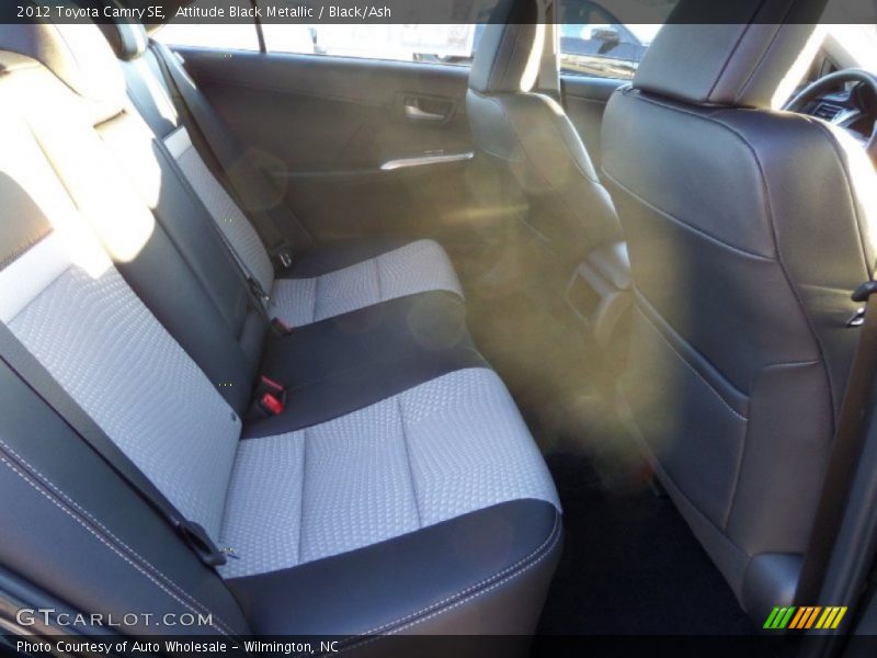 Attitude Black Metallic / Black/Ash 2012 Toyota Camry SE