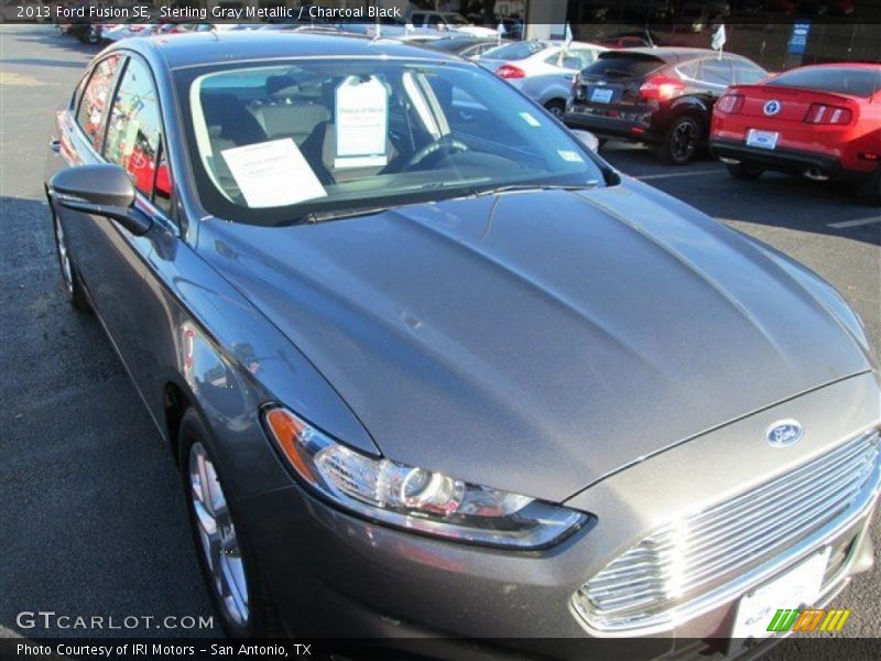 Sterling Gray Metallic / Charcoal Black 2013 Ford Fusion SE
