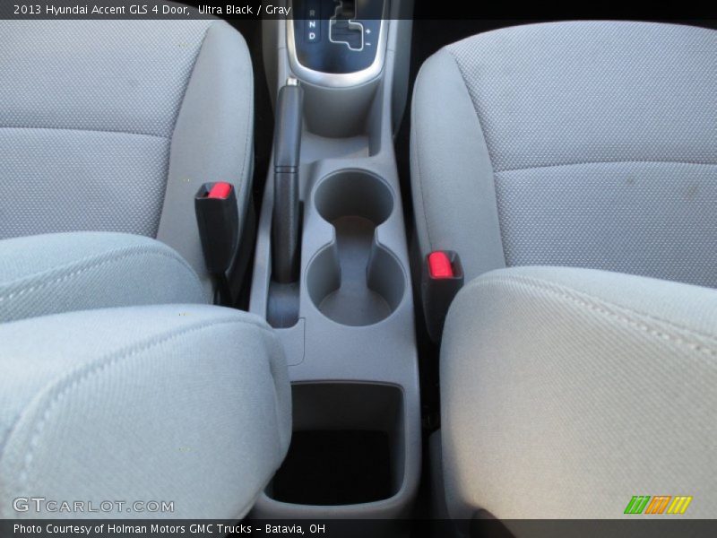 Ultra Black / Gray 2013 Hyundai Accent GLS 4 Door