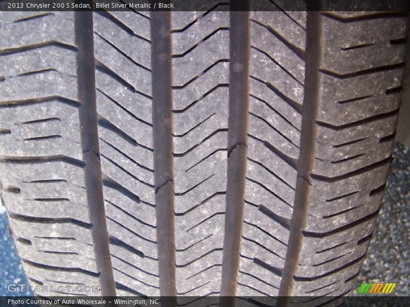 Billet Silver Metallic / Black 2013 Chrysler 200 S Sedan