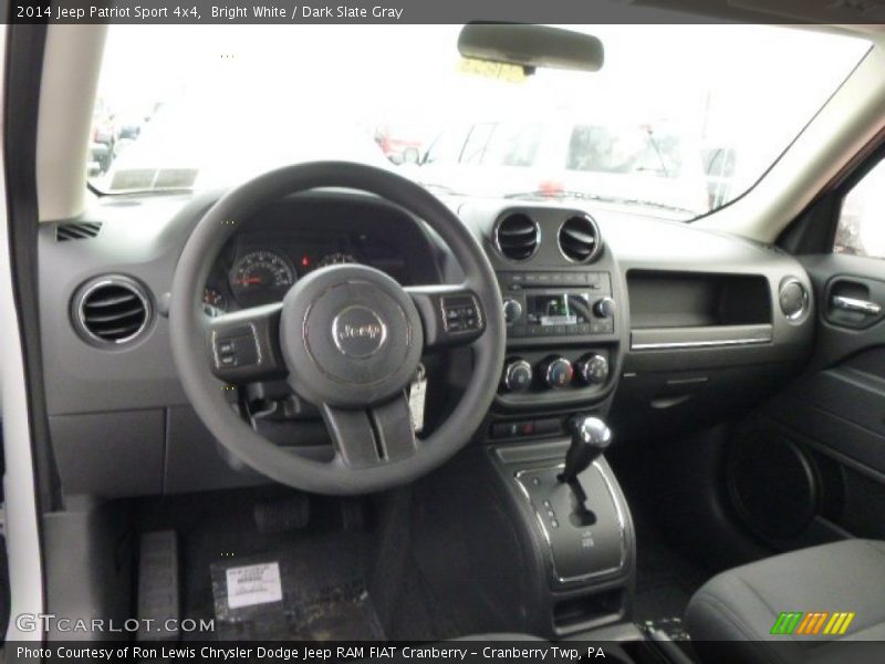 Bright White / Dark Slate Gray 2014 Jeep Patriot Sport 4x4