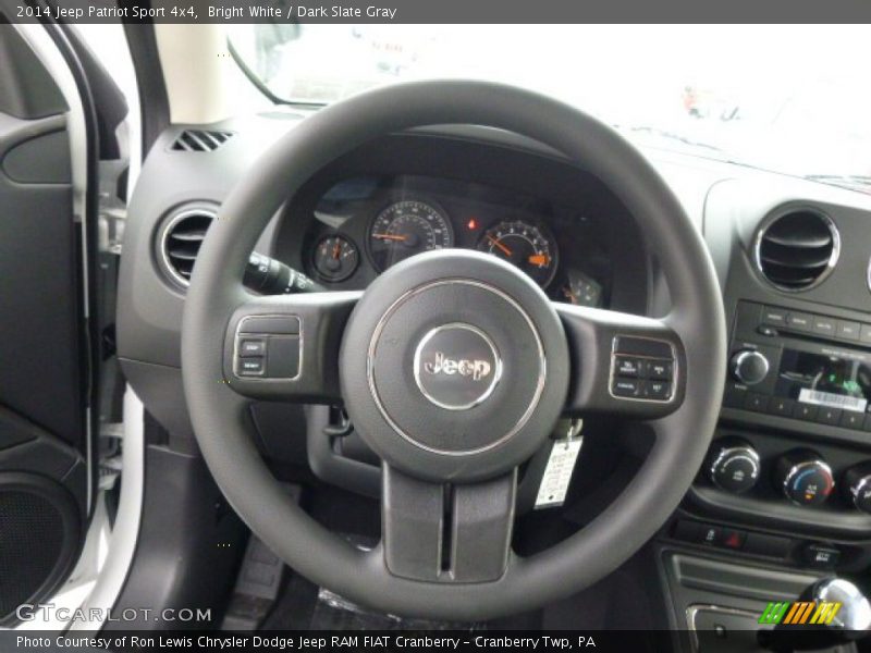 Bright White / Dark Slate Gray 2014 Jeep Patriot Sport 4x4