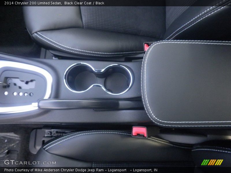 Black Clear Coat / Black 2014 Chrysler 200 Limited Sedan