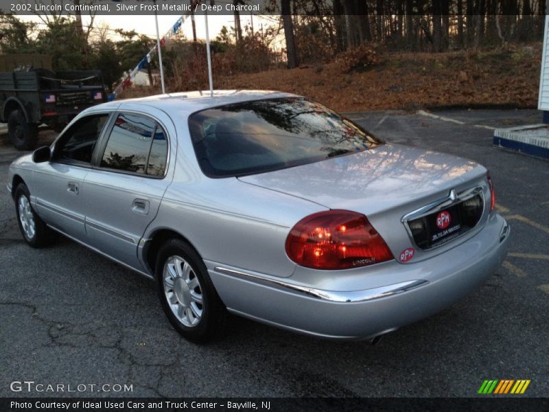 Silver Frost Metallic / Deep Charcoal 2002 Lincoln Continental
