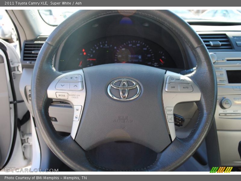 Super White / Ash 2011 Toyota Camry XLE