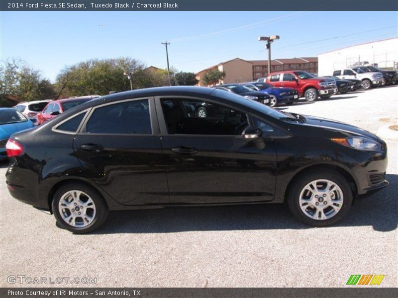 Tuxedo Black / Charcoal Black 2014 Ford Fiesta SE Sedan