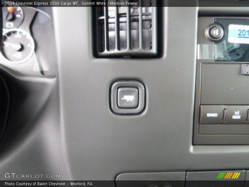 Summit White / Medium Pewter 2014 Chevrolet Express 1500 Cargo WT