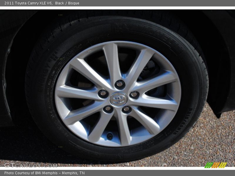 Black / Bisque 2011 Toyota Camry XLE V6