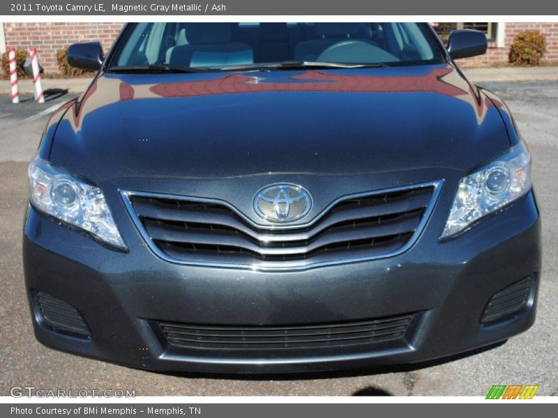 Magnetic Gray Metallic / Ash 2011 Toyota Camry LE