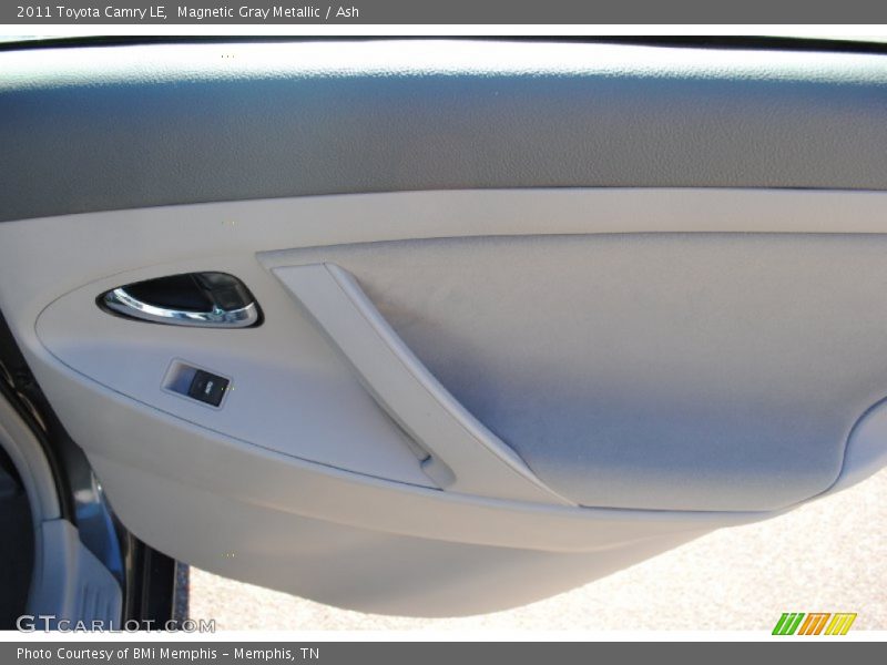 Magnetic Gray Metallic / Ash 2011 Toyota Camry LE