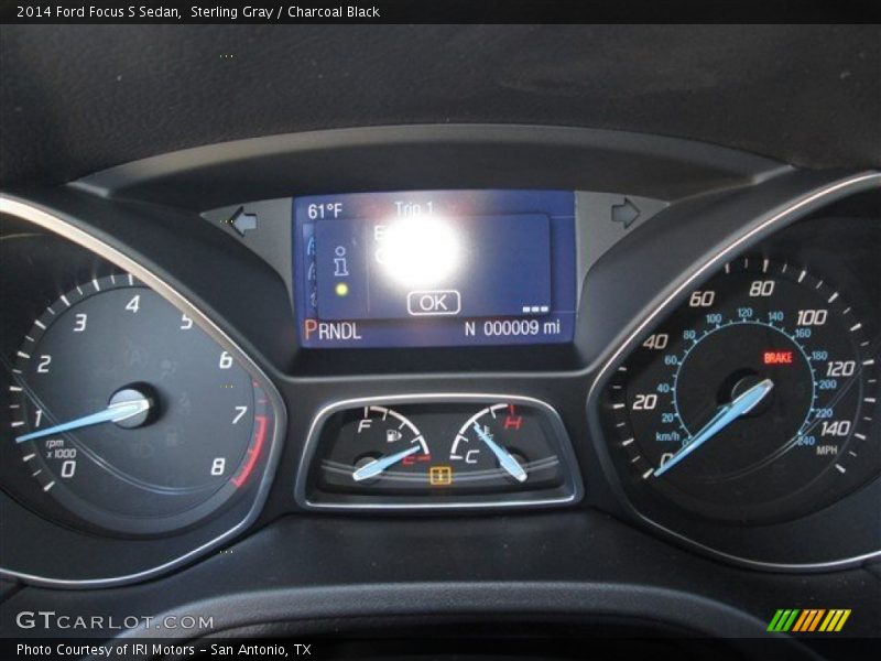 Sterling Gray / Charcoal Black 2014 Ford Focus S Sedan