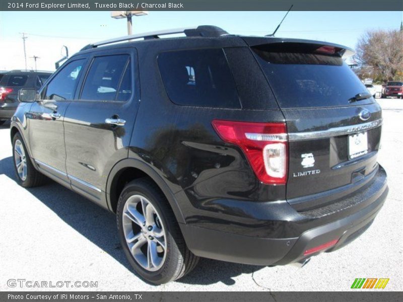 Tuxedo Black / Charcoal Black 2014 Ford Explorer Limited