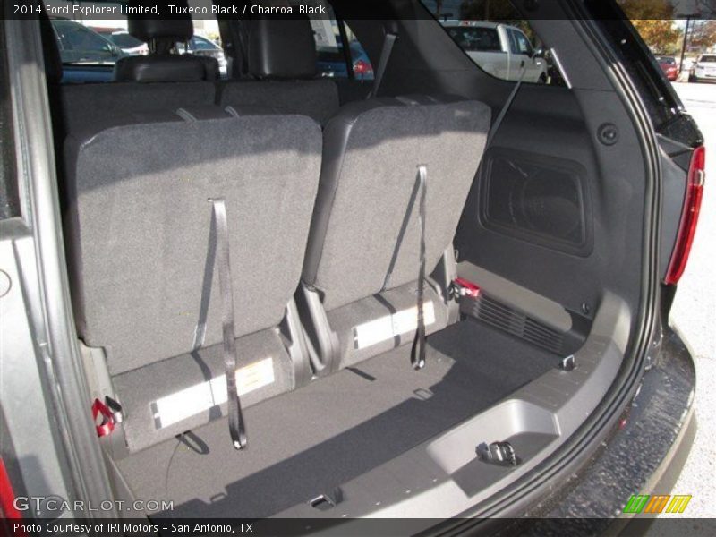Tuxedo Black / Charcoal Black 2014 Ford Explorer Limited