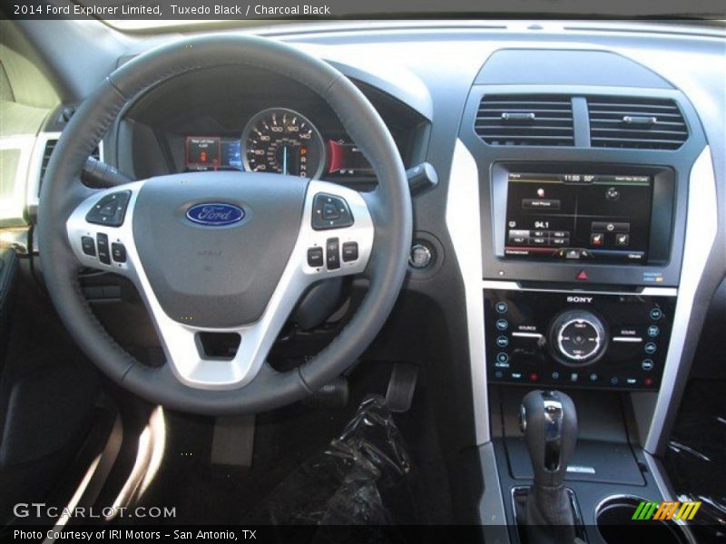 Tuxedo Black / Charcoal Black 2014 Ford Explorer Limited