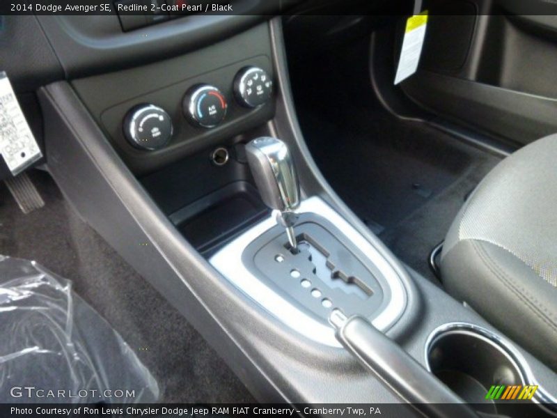 Redline 2-Coat Pearl / Black 2014 Dodge Avenger SE