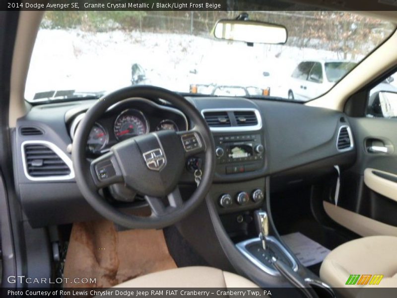 Granite Crystal Metallic / Black/Light Frost Beige 2014 Dodge Avenger SE