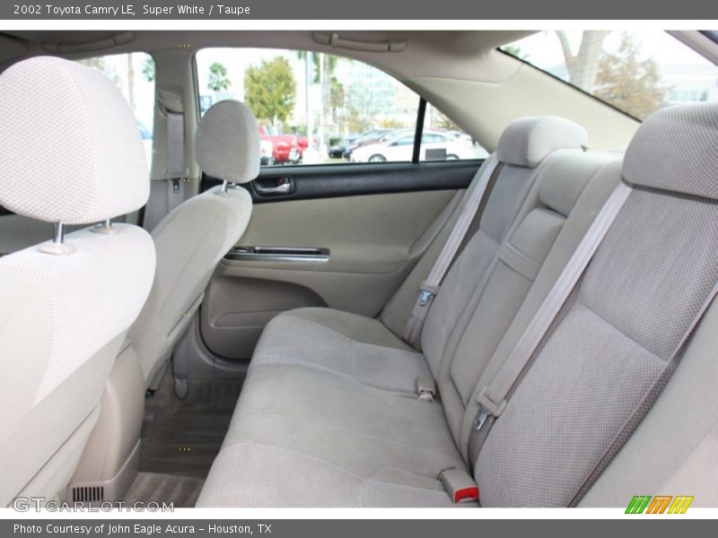 Super White / Taupe 2002 Toyota Camry LE