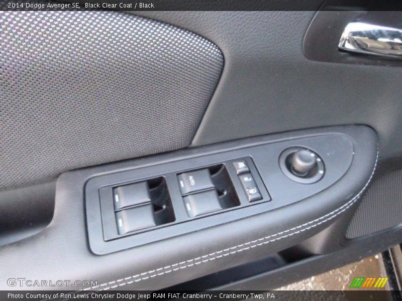 Black Clear Coat / Black 2014 Dodge Avenger SE