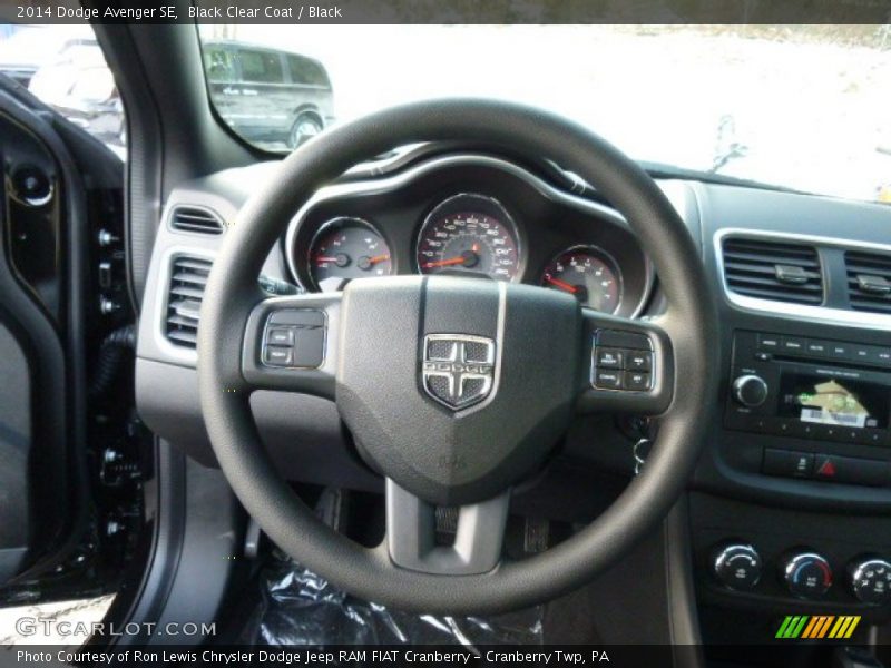 Black Clear Coat / Black 2014 Dodge Avenger SE