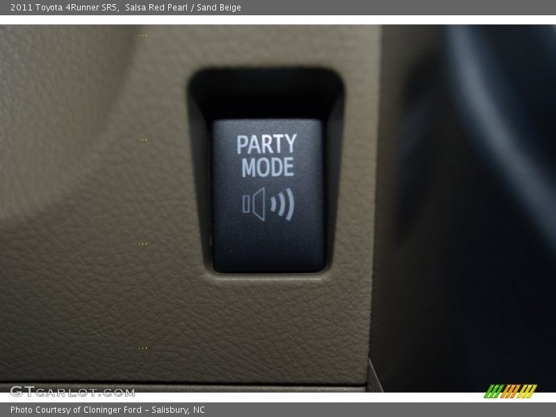 Salsa Red Pearl / Sand Beige 2011 Toyota 4Runner SR5