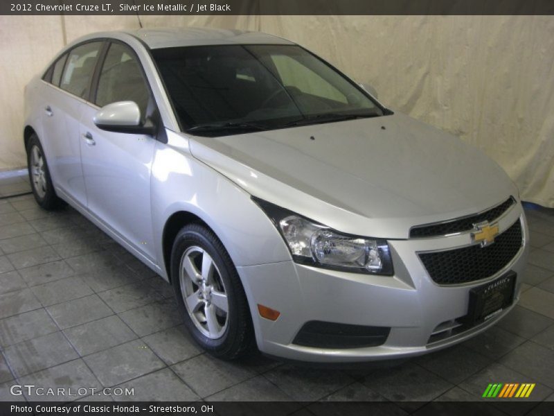 Silver Ice Metallic / Jet Black 2012 Chevrolet Cruze LT