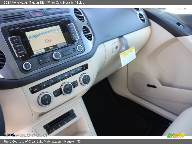 White Gold Metallic / Beige 2014 Volkswagen Tiguan SEL