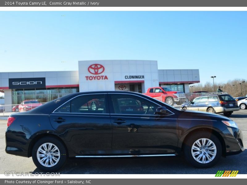 Cosmic Gray Metallic / Ivory 2014 Toyota Camry LE