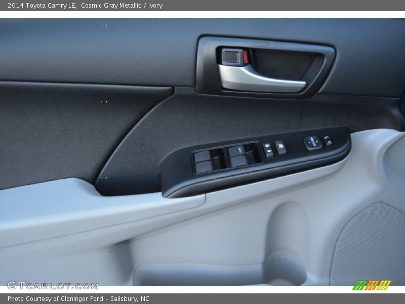 Cosmic Gray Metallic / Ivory 2014 Toyota Camry LE