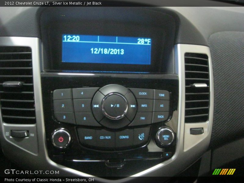 Silver Ice Metallic / Jet Black 2012 Chevrolet Cruze LT