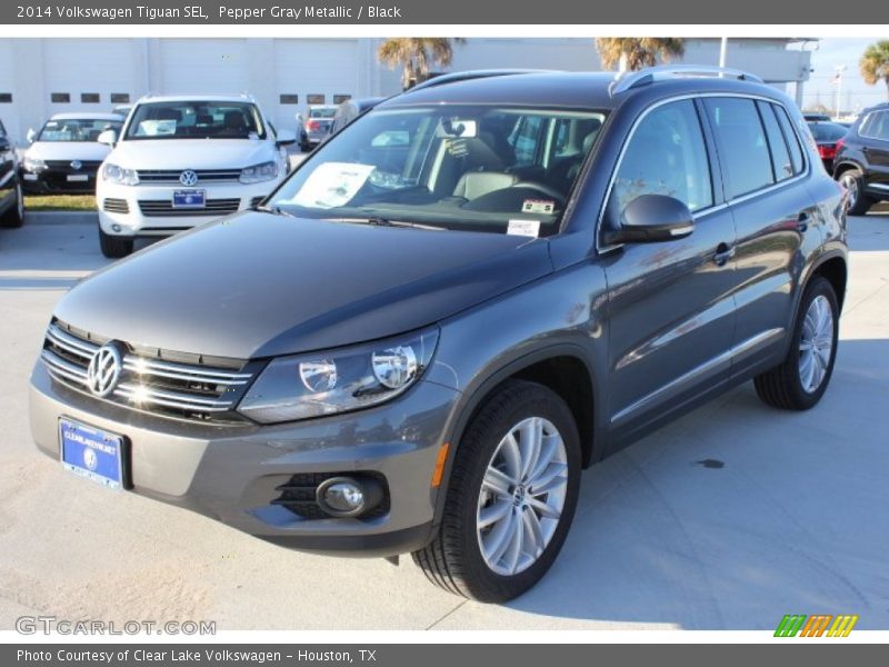 Pepper Gray Metallic / Black 2014 Volkswagen Tiguan SEL