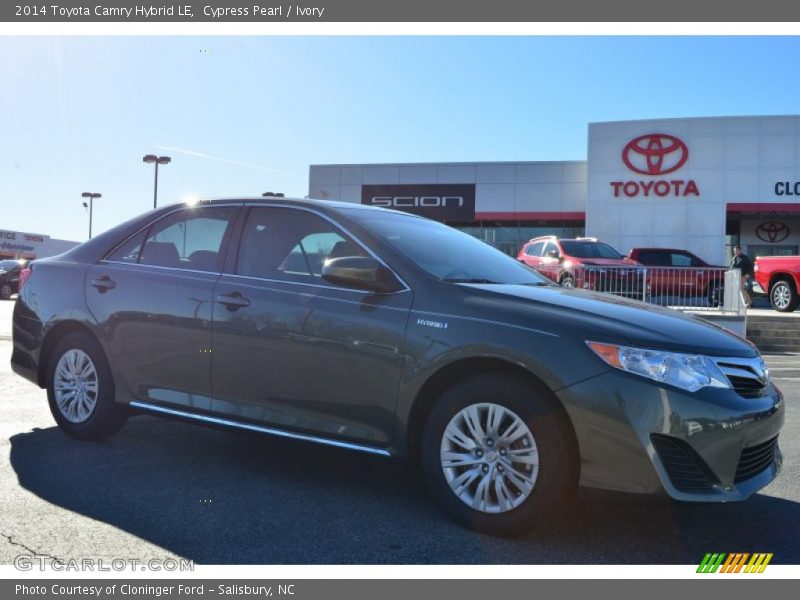 Cypress Pearl / Ivory 2014 Toyota Camry Hybrid LE