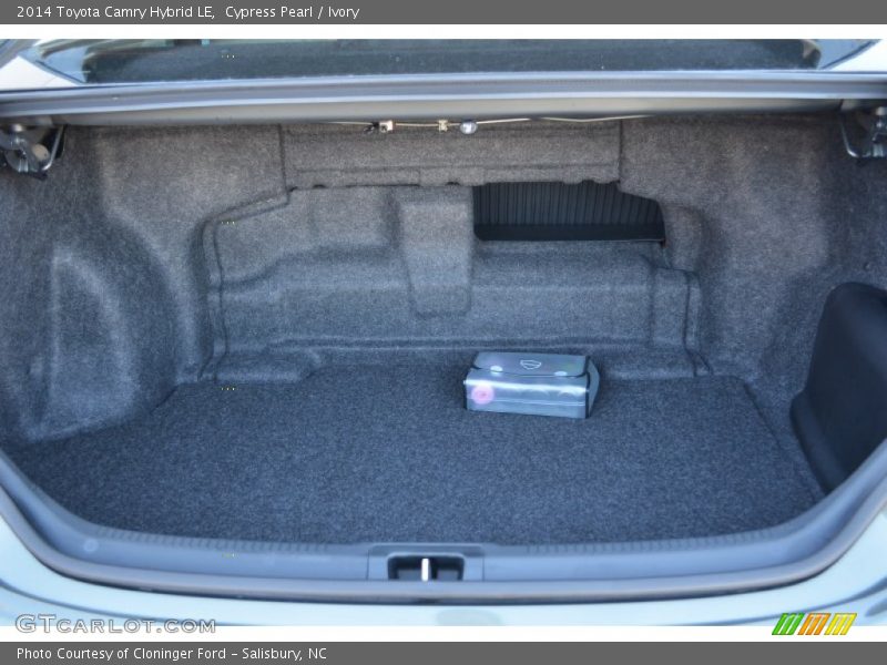 Cypress Pearl / Ivory 2014 Toyota Camry Hybrid LE