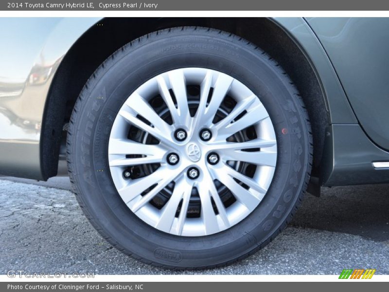 Cypress Pearl / Ivory 2014 Toyota Camry Hybrid LE