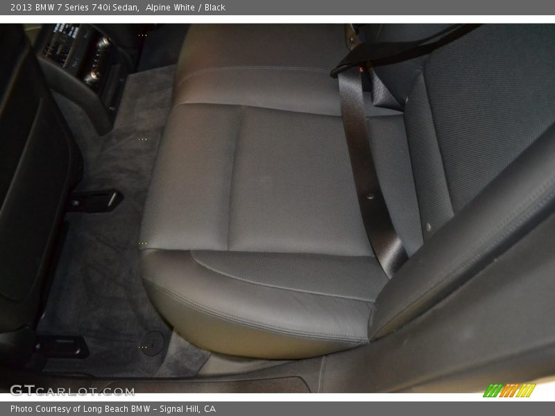 Alpine White / Black 2013 BMW 7 Series 740i Sedan