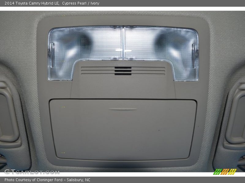 Cypress Pearl / Ivory 2014 Toyota Camry Hybrid LE