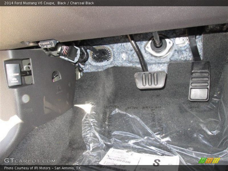 Black / Charcoal Black 2014 Ford Mustang V6 Coupe