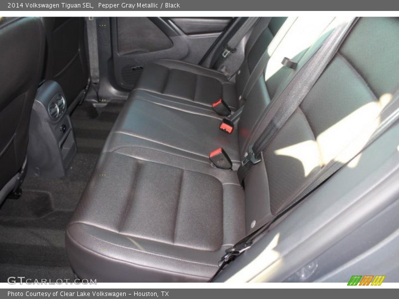 Pepper Gray Metallic / Black 2014 Volkswagen Tiguan SEL