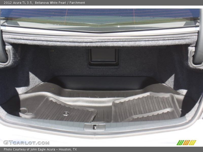 Bellanova White Pearl / Parchment 2012 Acura TL 3.5