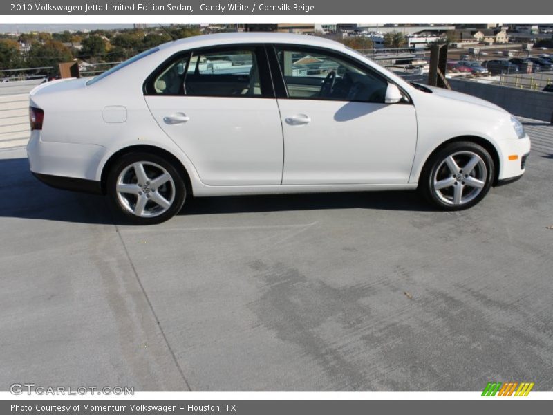 Candy White / Cornsilk Beige 2010 Volkswagen Jetta Limited Edition Sedan