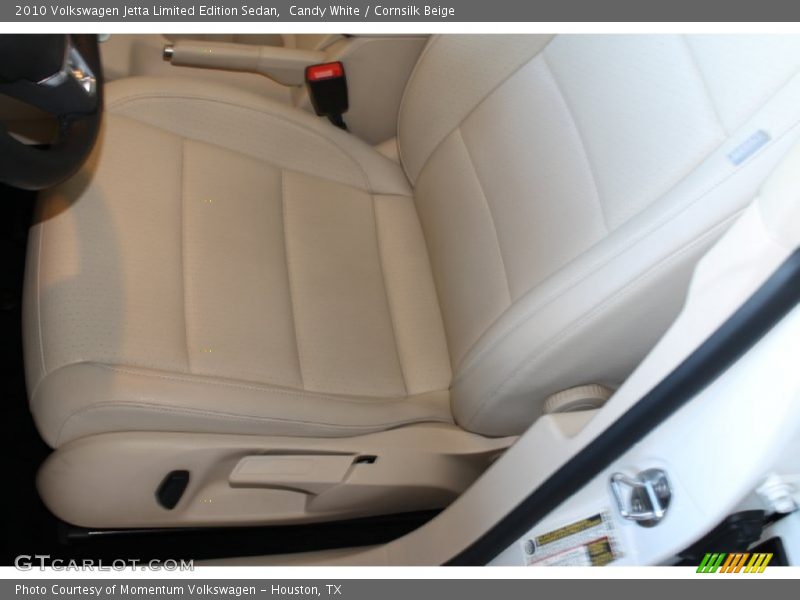 Candy White / Cornsilk Beige 2010 Volkswagen Jetta Limited Edition Sedan
