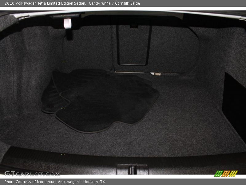 Candy White / Cornsilk Beige 2010 Volkswagen Jetta Limited Edition Sedan