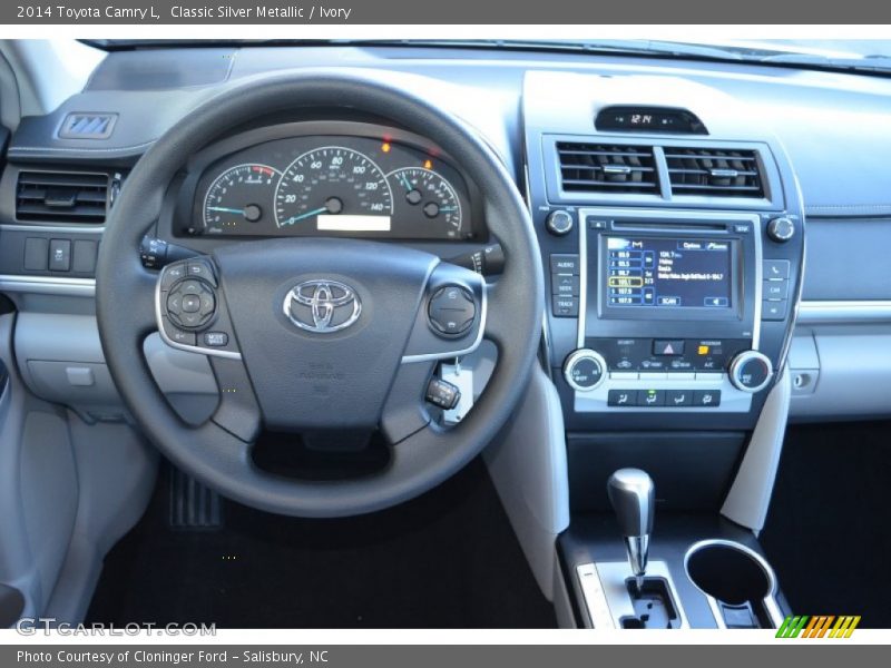 Classic Silver Metallic / Ivory 2014 Toyota Camry L