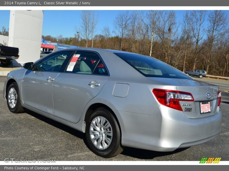 Classic Silver Metallic / Ivory 2014 Toyota Camry L