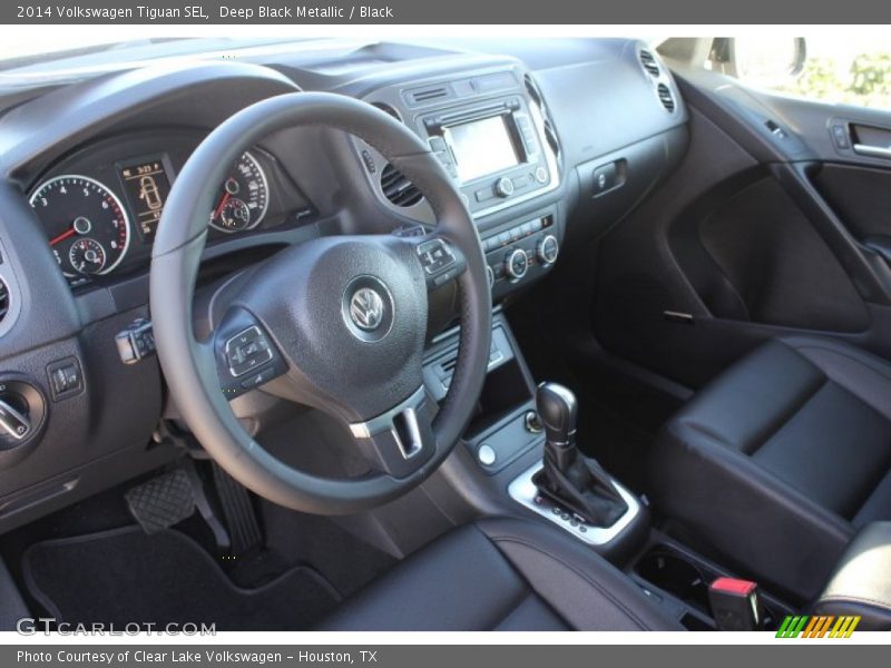 Deep Black Metallic / Black 2014 Volkswagen Tiguan SEL