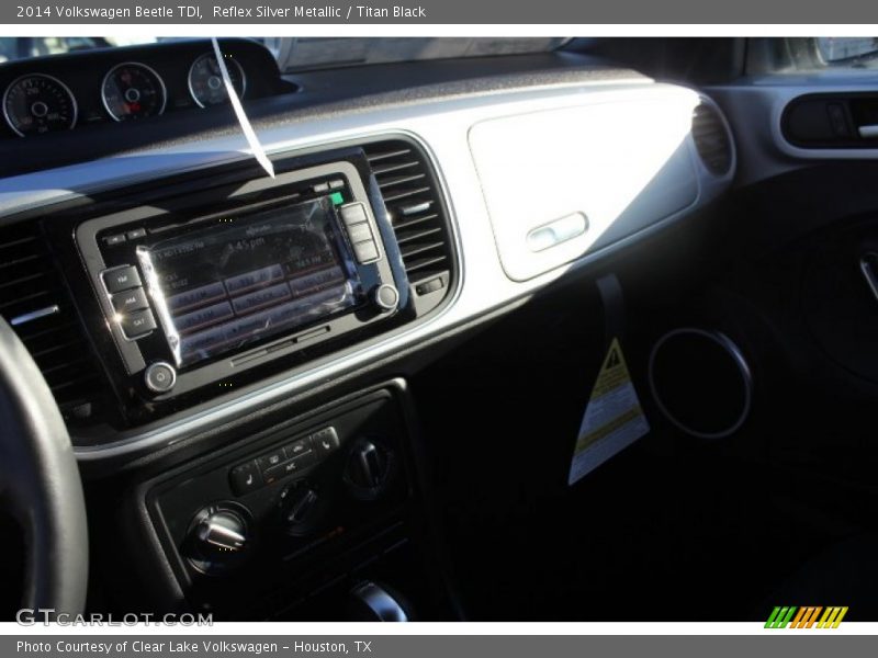 Reflex Silver Metallic / Titan Black 2014 Volkswagen Beetle TDI