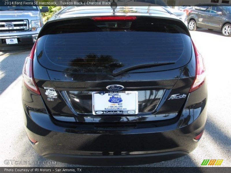 Tuxedo Black / Charcoal Black 2014 Ford Fiesta SE Hatchback