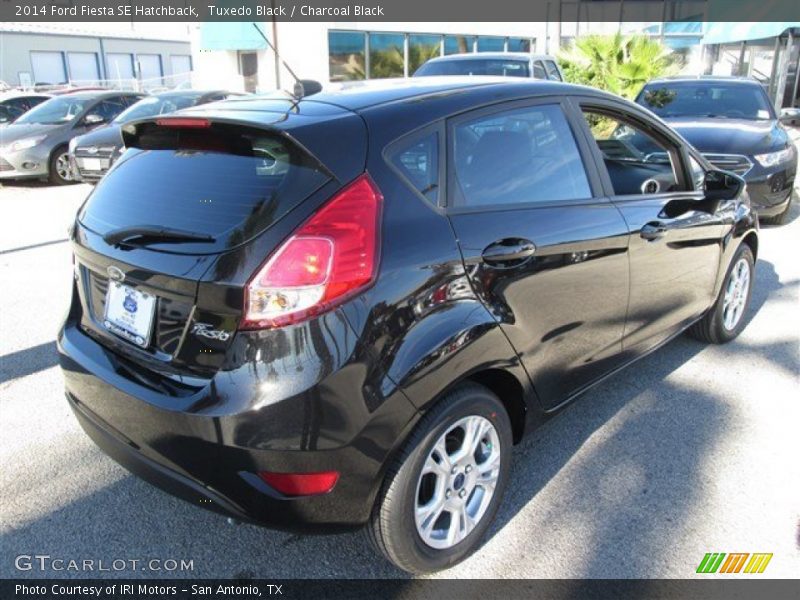 Tuxedo Black / Charcoal Black 2014 Ford Fiesta SE Hatchback