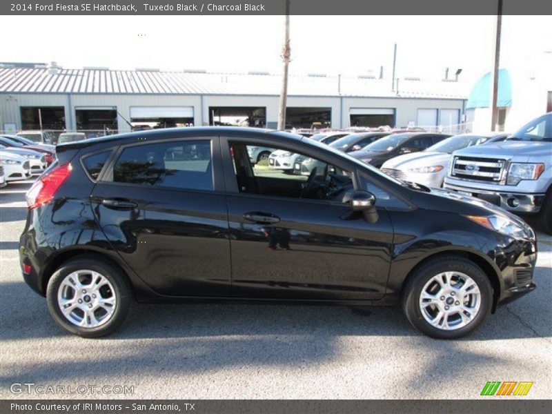 Tuxedo Black / Charcoal Black 2014 Ford Fiesta SE Hatchback