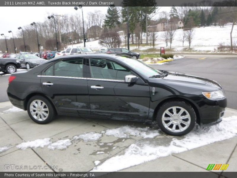 Tuxedo Black Metallic / Dark Charcoal 2011 Lincoln MKZ AWD