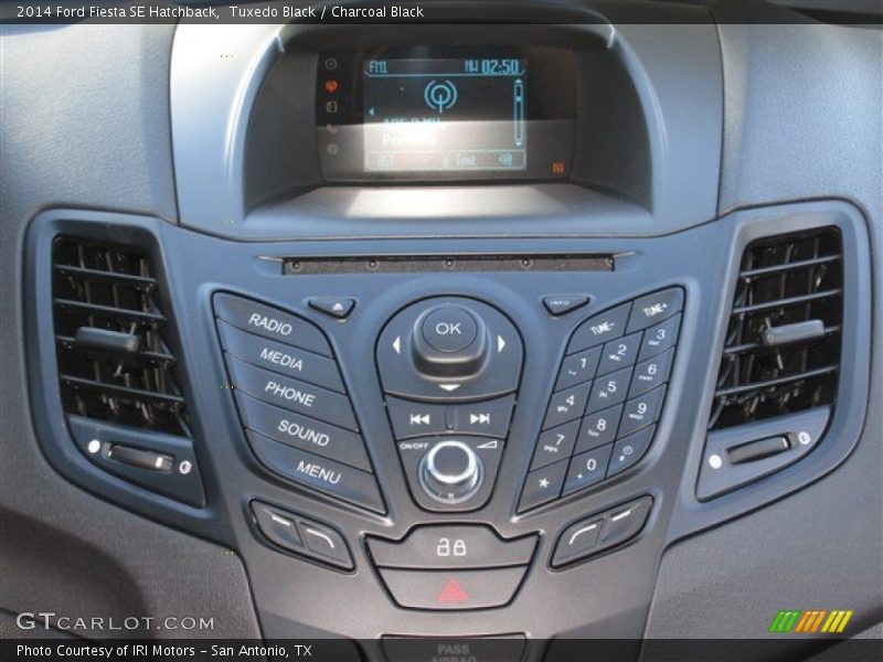 Tuxedo Black / Charcoal Black 2014 Ford Fiesta SE Hatchback